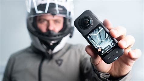 The Ultimate Camera For Motorcyclists! Insta360 X3 Complete .
